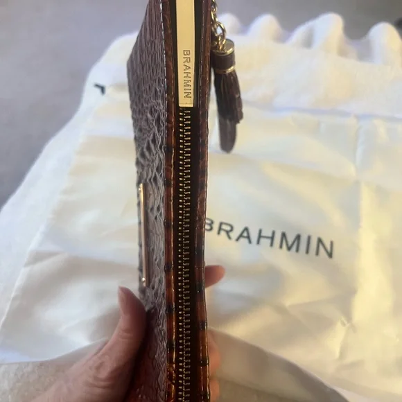 Brahmin Kayla Pecan Melbourne Wristlet Clutch - Picture 5 of 8